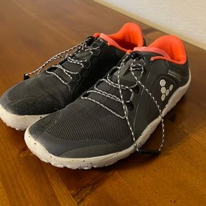 Vivobarefoot Primus Trail Shoes Size 39